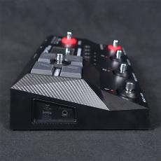 ZOOM B2 Four_6