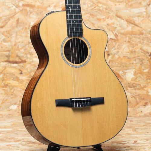 Taylor 212ce-N Plus