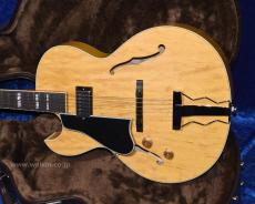 Archtop Tribute AT105L_2