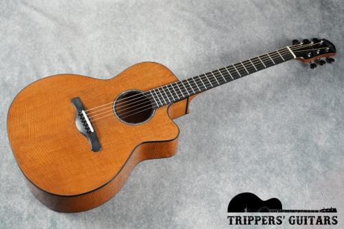 Nishihara Guitars RN00 (2017)　強烈なフィドルバックホンジュラスマホガニーが使われたスモールサイズのギターで、使用感のほとんどないミントコンディションです!