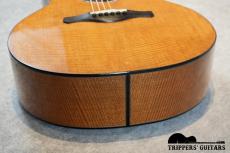 Nishihara Guitars RN00 (2017)　強烈なフィドルバックホンジュラスマホガニーが使われたスモールサイズのギターで、使用感のほとんどないミントコンディションです!_13