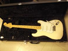 Fender Japan ST68-85TX_10