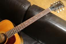 Gibson J-50 Deluxe 【1974年～75製VINTAGE】【スクエアショルダーの軽快かつ豊かなサウンド!】_6