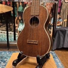 Martin 2 Concert Uke 【2017年製】【コンサートサイズ】