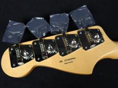 Fender Made in Japan Traditional Late 60s Jazz Bass 3-Color Sunburst_9