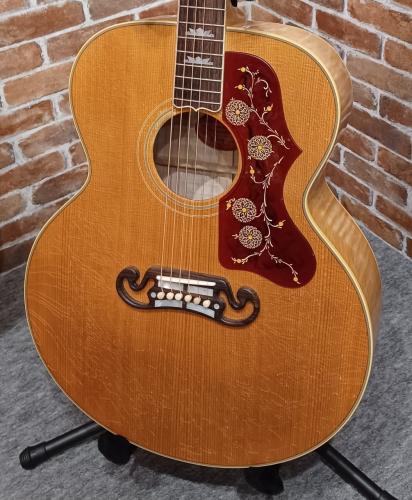 Gibson 【Montana Hand Picked One】1957 SJ-200 Light Aged #21805031【送料当社負担・最大48回分割無金利】