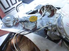 Fender 1971 Stratocaster Sunburst/Rose_11