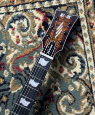 E-II EC QM FL Tiger Eye Sunburst ECLIPSE 6弦 Quilted Maple TOP_4