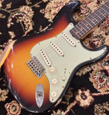 Fender Custom Shop 1962 Stratocaster Relic 3-Tone Sunburst [3.48kg] #CZ586931