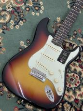 Fender Fender American Vintage II 1961 Stratocaster RW -3-Color Sunburst- #V2552131【3.66kg】