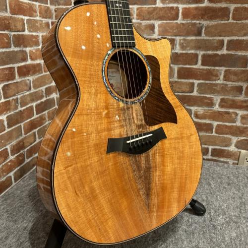 Taylor 724ce Gloss 【送料当社負担・最大48回分割無金利】