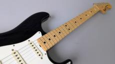 Fender Custom Shop 1968 Stratocaster RELIC BLACK_3