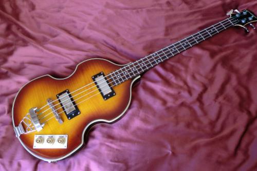 Epiphone Viora Bass VS