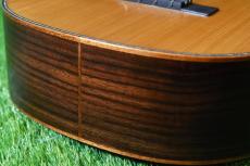 tkitki ukulele Br-Akaka cederwood Baritone_13