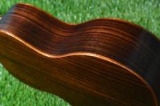 tkitki ukulele Br-Akaka cederwood Baritone_14