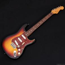Fender Custom Shop Master Grade 1961 Stratocaster [3-Tone Sunburst] (1997)_2