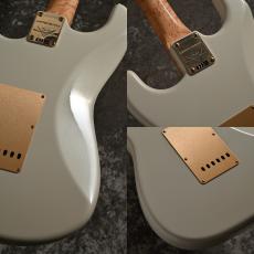 Fender Custom Shop 【2021年製中古】2021 Limited Edition 75th Anniversary Stratocaster Diamond White Pearl ≒3.72kg_9