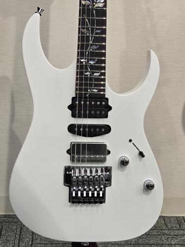 Ibanez RGR8270 「White Moonstone」 NEW モデル!