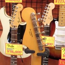 Fender Made in Japan Limited Cyclone_5