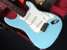 Fender Custom Shop 1969 Stratocaster Journeyman Relic Faded Daphne Blue_3