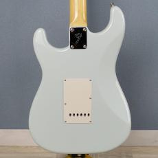 Fender Made in Japan Traditional Late 60s Stratocaster Rosewood Fingerboard Sonic Blue_2