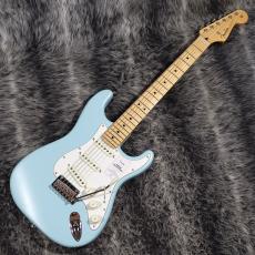 Fender Made in Japan Junior Collection Stratocaster Satin Daphne Blue_2