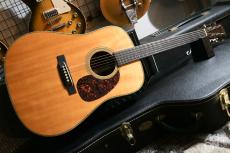 Martin HD-28V 2008