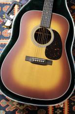 Martin 【美品中古】D-28Satin AmberBurst 2024年製【最大48回分割無金利】