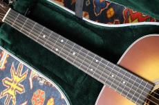 Martin 【美品中古】D-28Satin AmberBurst 2024年製【最大48回分割無金利】_5