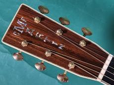 Martin 000-42_5