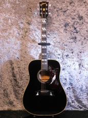 Gibson Dove Custom Ebony Black 1977 w / PU