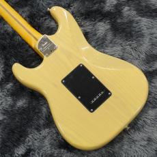 Fender Limited Edition American Professional II Stratocaster Blackguard Blonde / Maple【限定モデル】_7