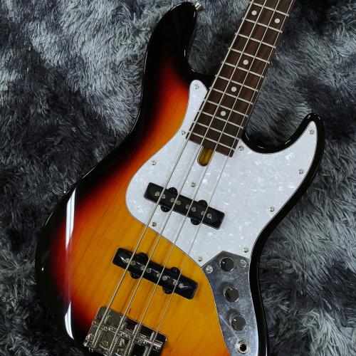 Bacchus WJB-Mini 3TS (3-Tone Sunburst) -Univers Series-【ミニエレキベース!】