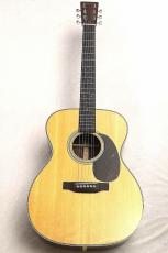 Martin 【バック材の杢目が美しい1本】 000-28 Standard #3017958 【48回無金利】_2