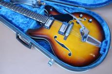 YAMAHA SA-35T Cherry / Maple Arched top and Maple Arched back and Side・Maple Set neck・Rosewood Fingerboard・Roller Bridge・2-Pickup 1Vo and 1tone and Balancer・Original Tremoro Unit【With Original Hard Case】1968_2