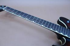 YAMAHA SA-35T Cherry / Maple Arched top and Maple Arched back and Side・Maple Set neck・Rosewood Fingerboard・Roller Bridge・2-Pickup 1Vo and 1tone and Balancer・Original Tremoro Unit【With Original Hard Case】1968_9