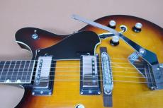 YAMAHA SA-35T Cherry / Maple Arched top and Maple Arched back and Side・Maple Set neck・Rosewood Fingerboard・Roller Bridge・2-Pickup 1Vo and 1tone and Balancer・Original Tremoro Unit【With Original Hard Case】1968_12