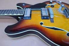 YAMAHA SA-35T Cherry / Maple Arched top and Maple Arched back and Side・Maple Set neck・Rosewood Fingerboard・Roller Bridge・2-Pickup 1Vo and 1tone and Balancer・Original Tremoro Unit【With Original Hard Case】1968_13