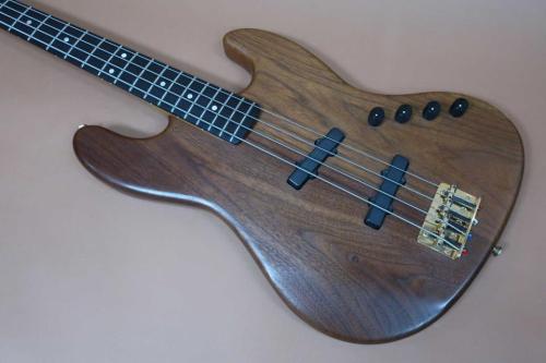 Moon J-J WAL-B-ACT / Gold Hardware・Walnut oil wax finish・Neck Maple on Ebony・Bartolini 9V HC Pickup・Controls Front Vo Rear Vo・Bartolini TBT Bass and Treble EQ【With Original Soft Case】1990年代製