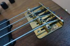 Moon J-J WAL-B-ACT / Gold Hardware・Walnut oil wax finish・Neck Maple on Ebony・Bartolini 9V HC Pickup・Controls Front Vo Rear Vo・Bartolini TBT Bass and Treble EQ【With Original Soft Case】1990年代製_11