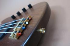 Moon J-J WAL-B-ACT / Gold Hardware・Walnut oil wax finish・Neck Maple on Ebony・Bartolini 9V HC Pickup・Controls Front Vo Rear Vo・Bartolini TBT Bass and Treble EQ【With Original Soft Case】1990年代製_12