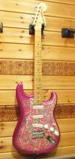 Fender Made in Japan Limited Stratocaster Pink Paisley_2