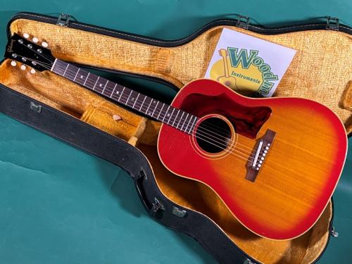 Gibson J-45 CS