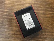 Fender THE TRAPPER_2