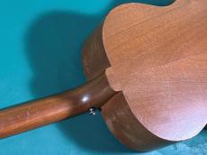 Gibson B-15_9