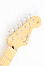 Fender FSR Made in Japan Hybrid II Stratocaster, Maple Fingerboard, Sapphire Blue Transparent_6