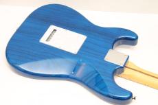 Fender FSR Made in Japan Hybrid II Stratocaster, Maple Fingerboard, Sapphire Blue Transparent_8