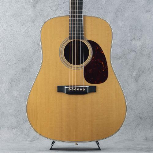 Martin CTM D-28 Premium Sitka Spruce VTS Guatemalan Rosewood 2015