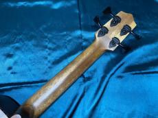 KALA U•BASS-SMHG-FL　フレットレス ウクレレベース_10