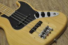 Fender American Vintage 74 Jazz bass_9